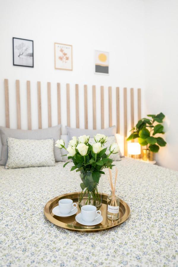 Alure Residences 2 & 24H Self Check-In, Parking In The Garage In The Apartment Building Included, New Building, Terrace, Green Location With A Forest Park With A Lake, Children'S Playground Μπάνσκα Μπίστριτσα Εξωτερικό φωτογραφία